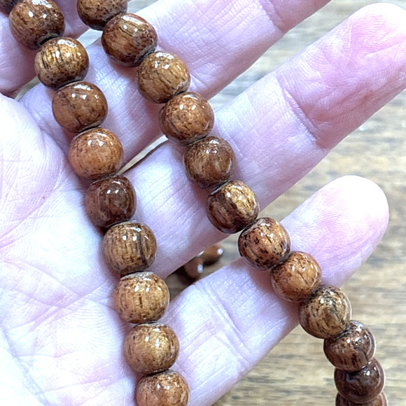 Hawaiian Natural Koa Wood Beaded 18" Choker Necklace & Turtle Pierced Earrings - Picture 7 of 8